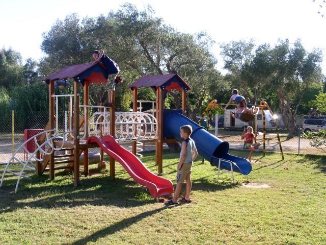 Happy Camp Mobile Homes In Karda Beach Camping Corfu  Exterior photo